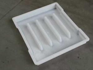 初城预制新型高铁盖板塑料模具概述